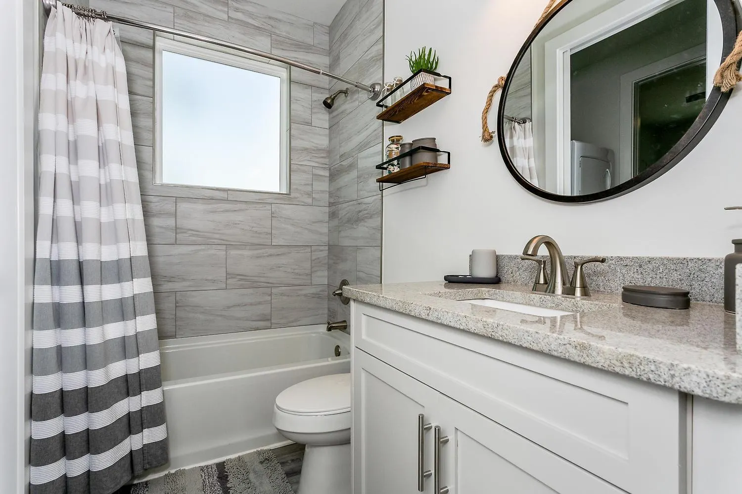 Apartment Downtown Pensacola Townhome - Clubb St